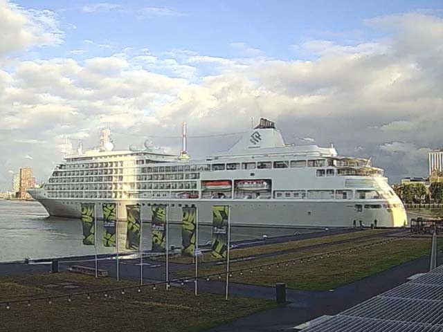 Aankomst Silver Shadow in Rotterdam